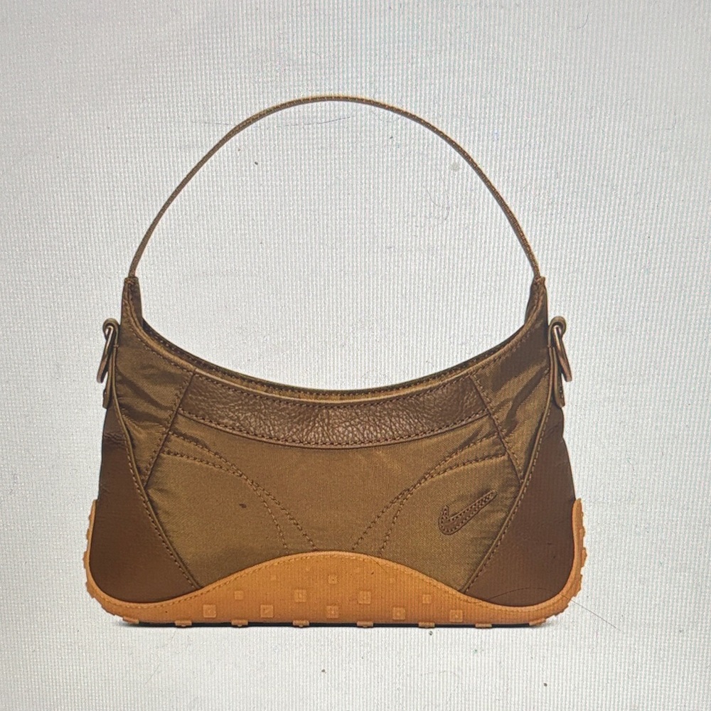 Nike x KNWLS Razr Run Bag in Yukon Brown